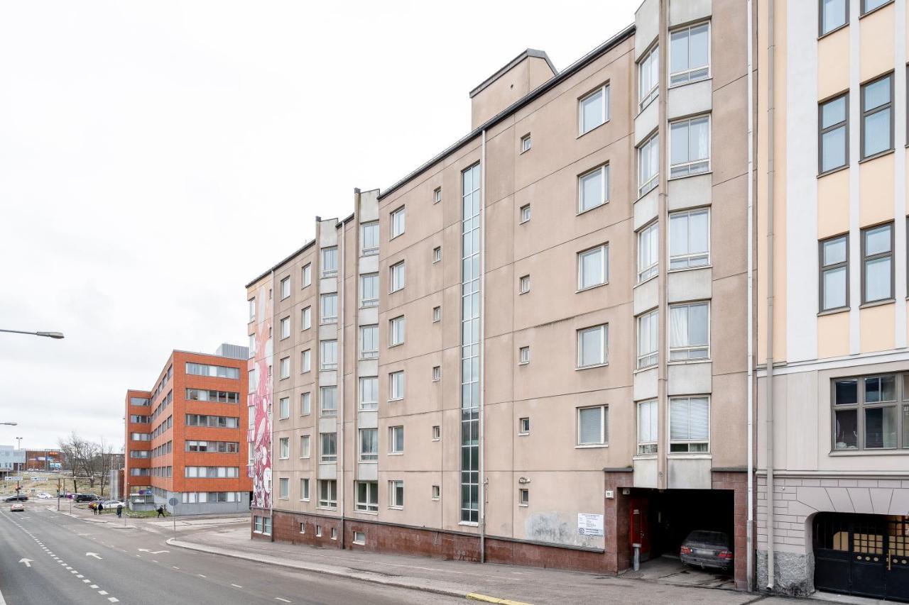 Hiisi Homes Soernaeinen Apartment